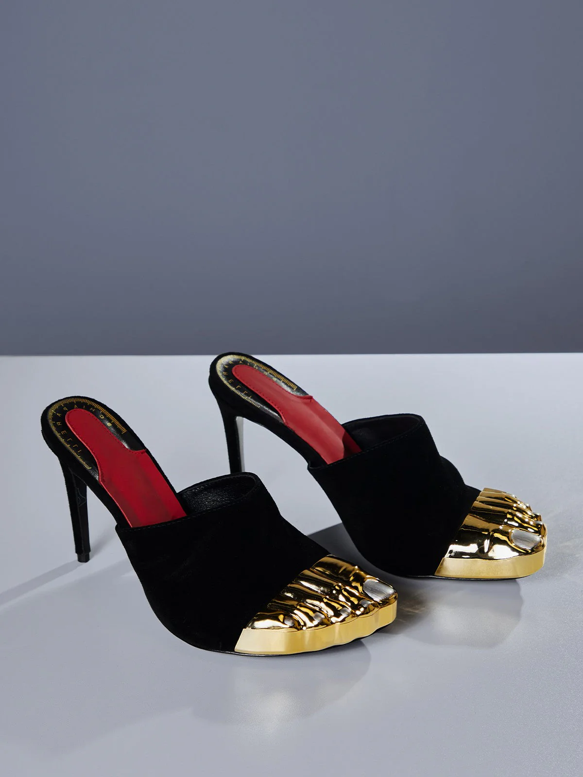 Balto Toe Sandals - Image 2