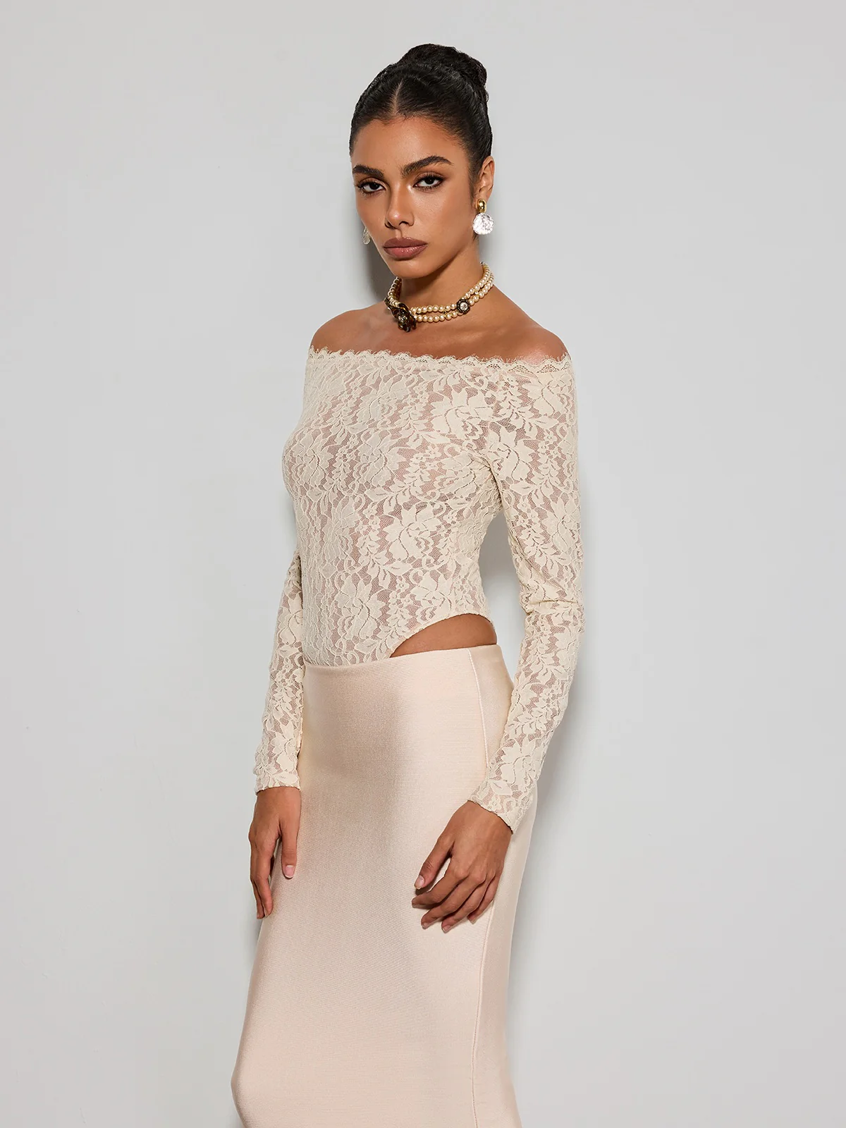 Caylen Off Shoulder Lace Bodysuit - Image 2