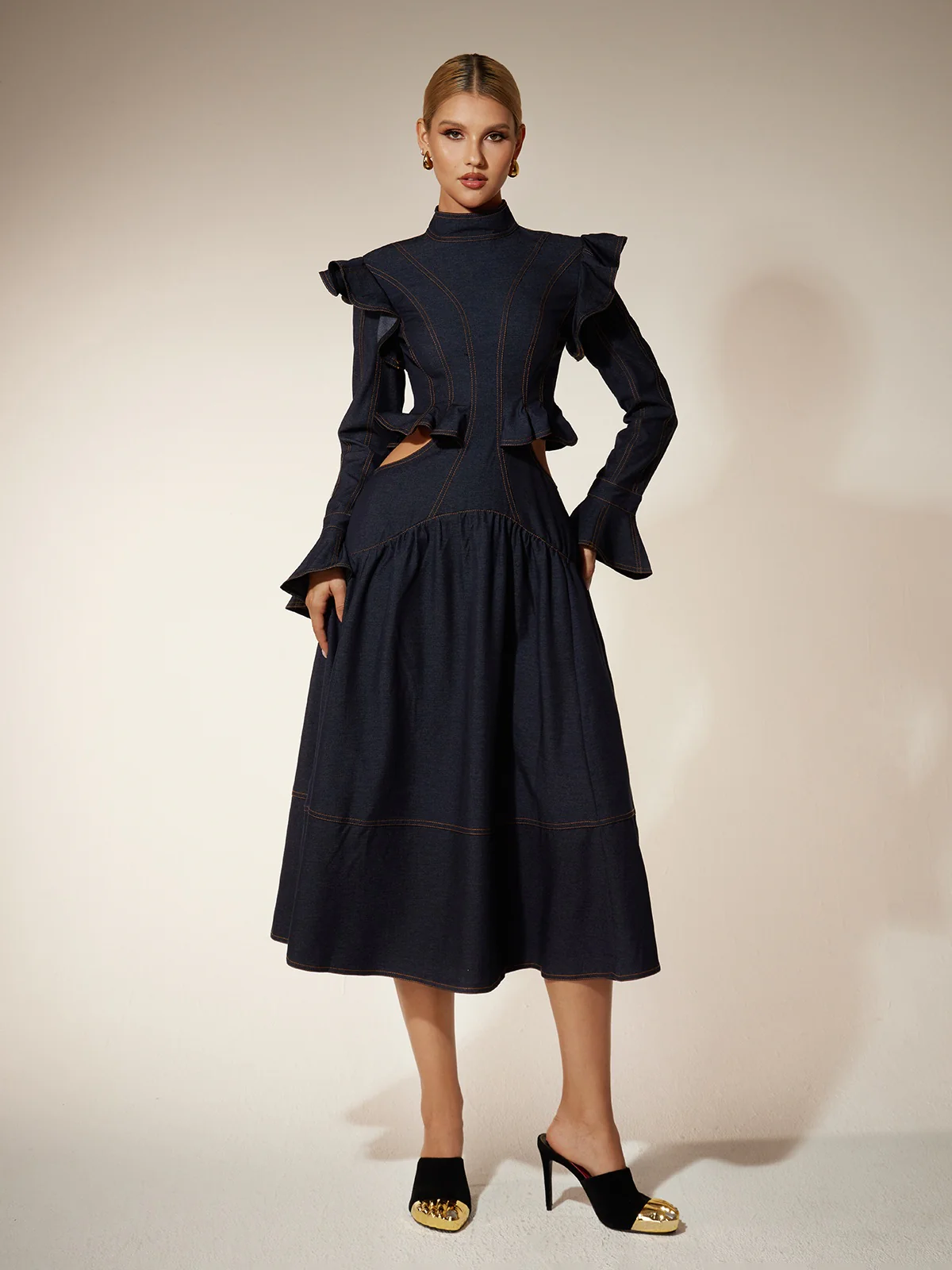 Ekkeko Flare Sleeve Cutout Denim Dress