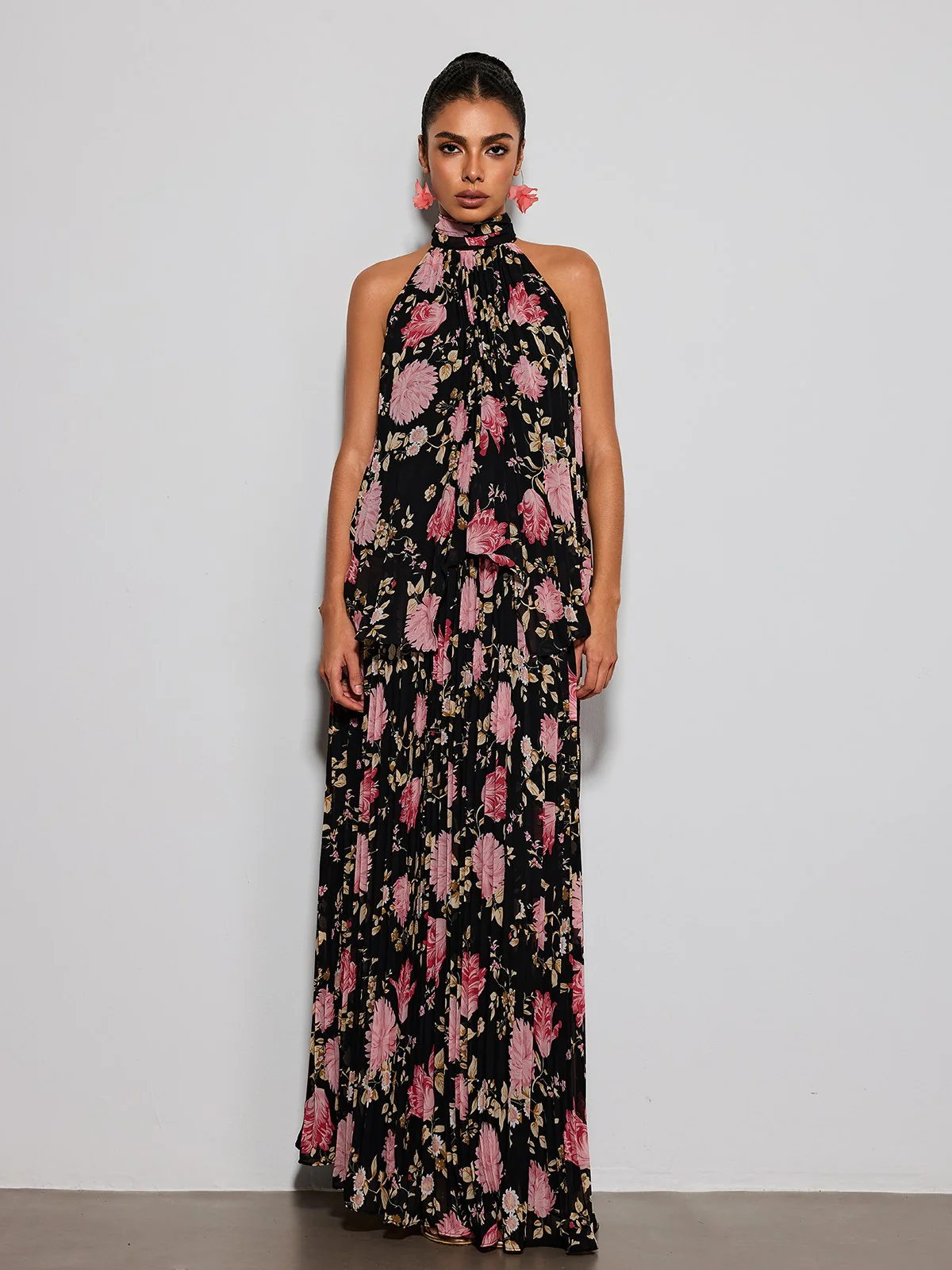 Erma Halterneck Floral Printed Maxi Dress - Image 3