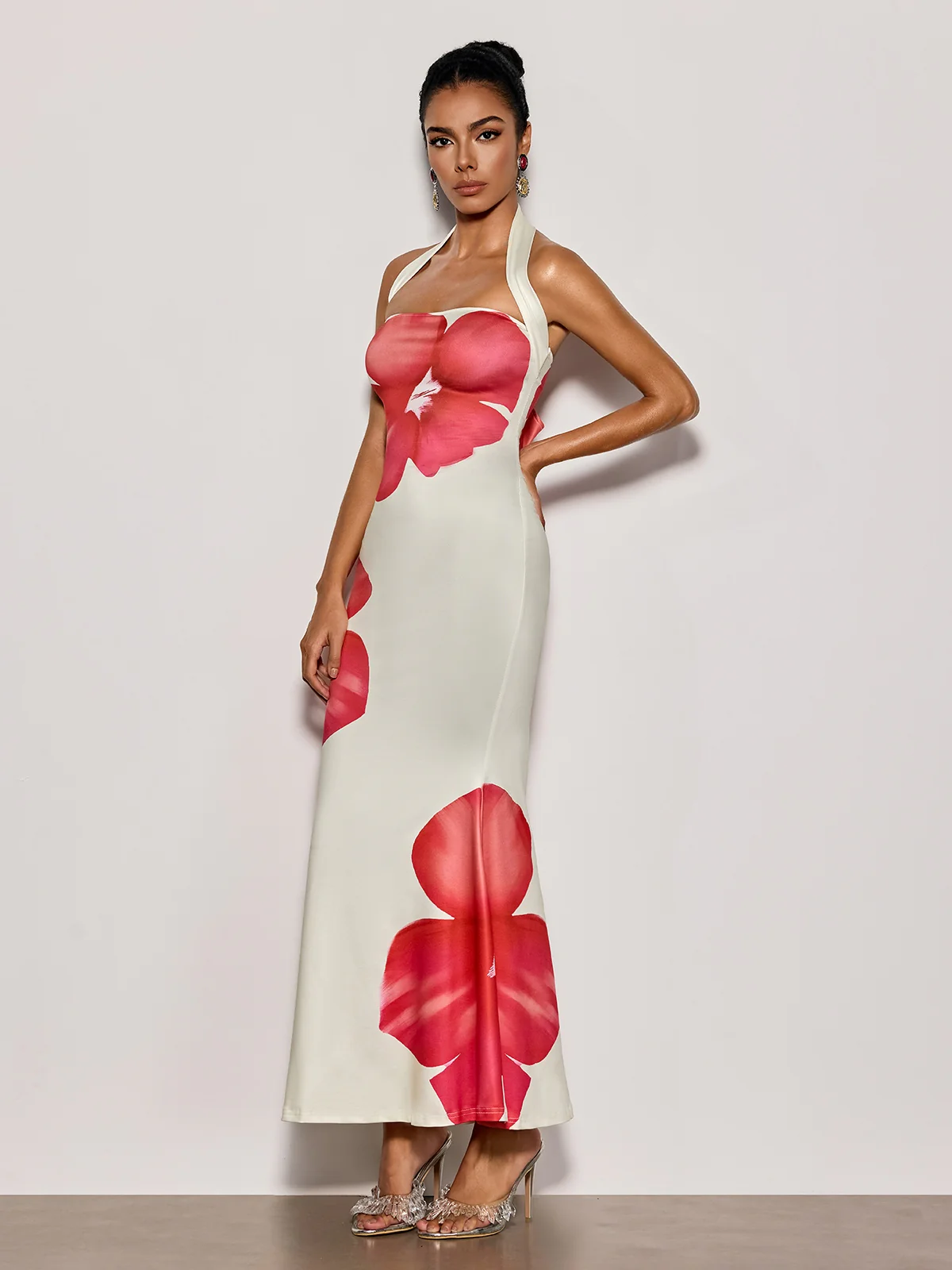 Esmor Halterneck Floral Maxi Dress - Image 3
