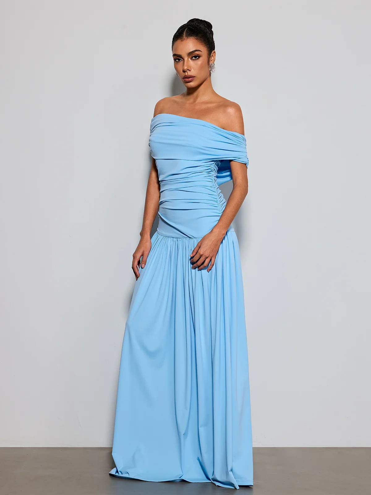 Etsuko Off Shoulder Ruched Maxi Dress - Image 3
