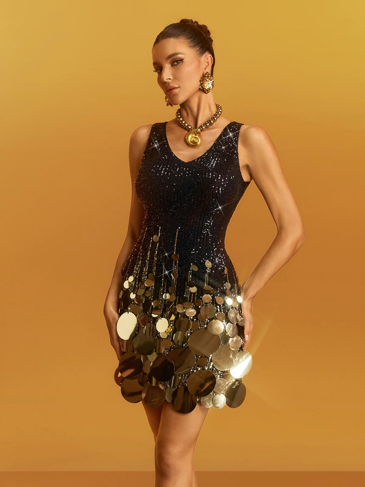 Geotra V Neck Round Sequin Mini Dress - Image 3