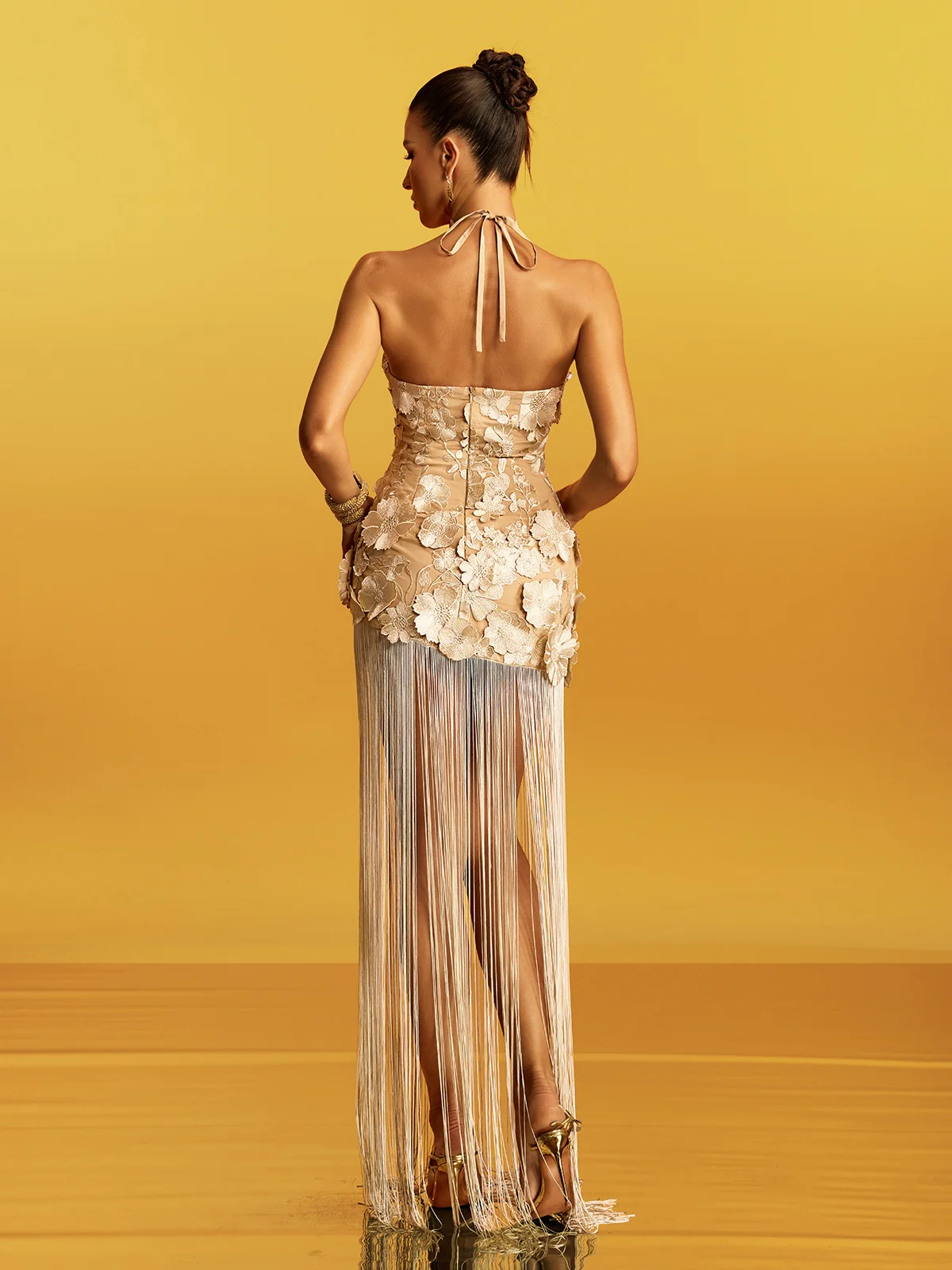 Gorgona Flower Embroidered Fringe Dress - Image 6