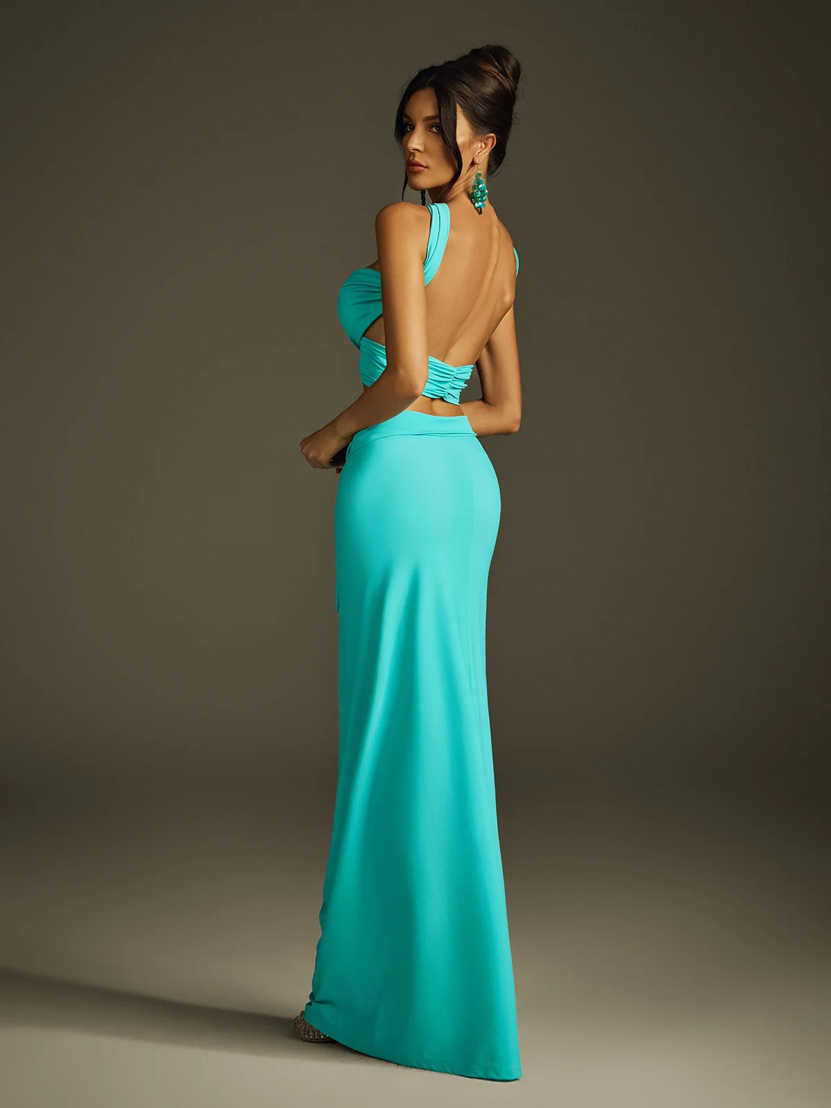 Ilvara Backless Ruched Skirt Set - Image 6