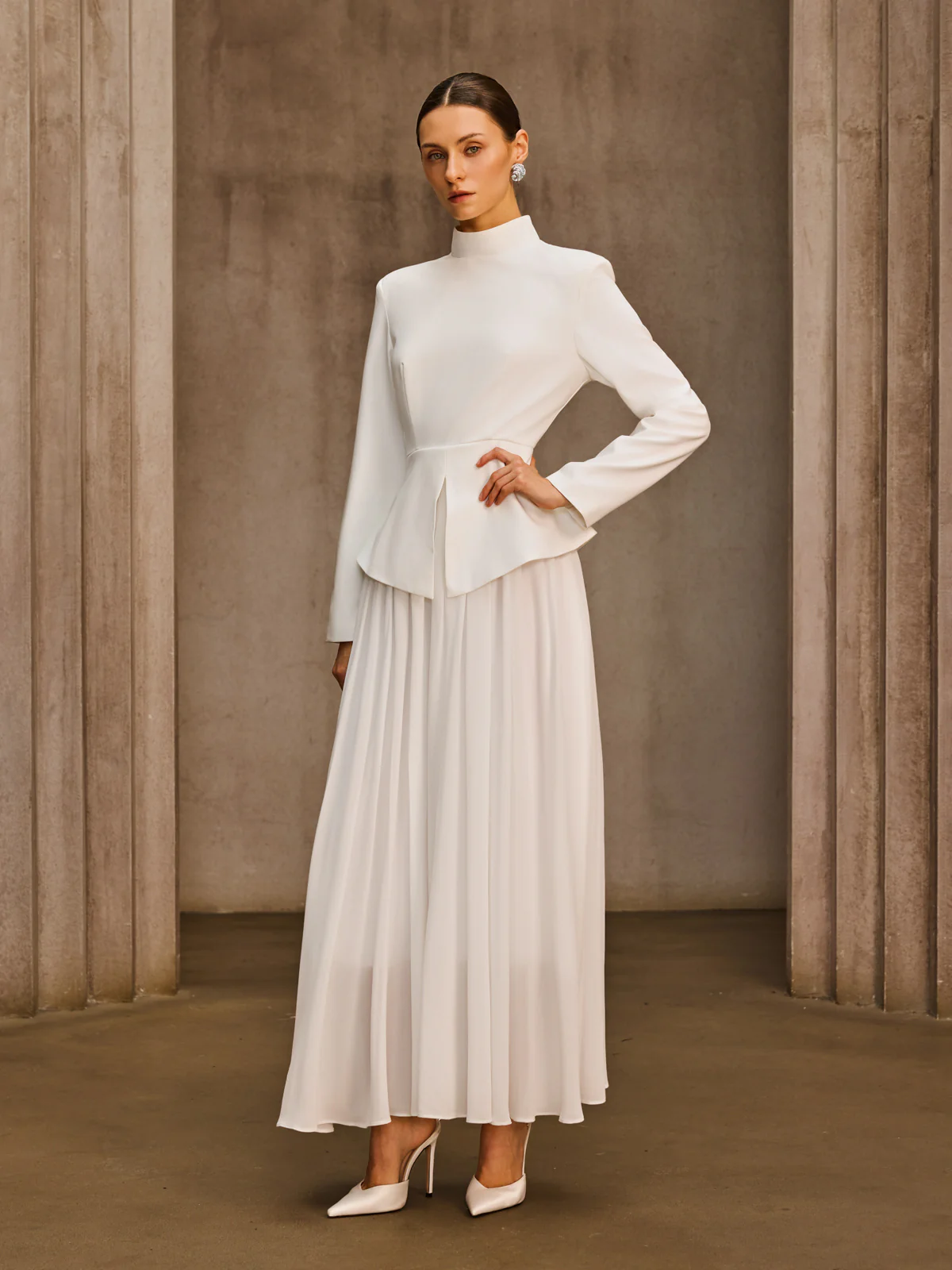 Ilvarn Long Sleeve Pleated Maxi Dress - Image 3
