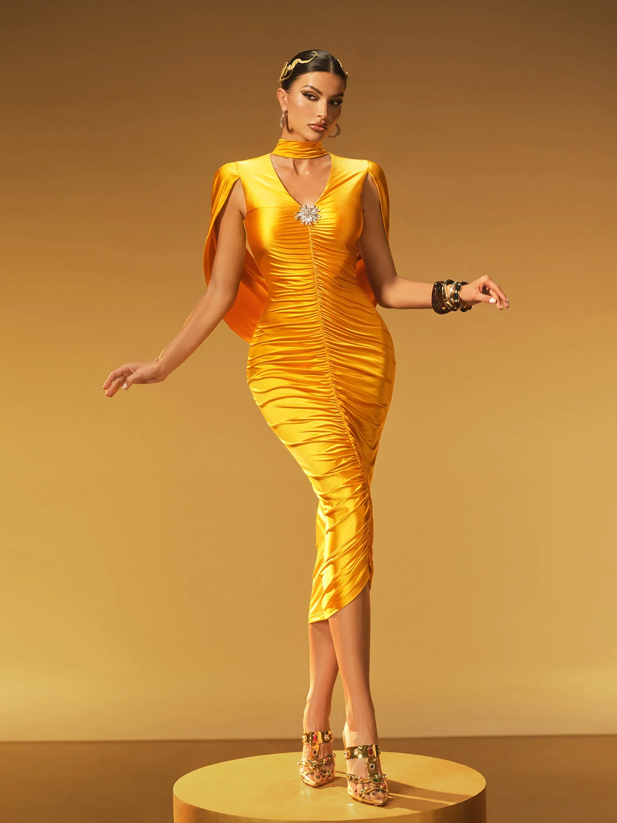 Jexara V Neck Ruched Midi Dress - Image 3