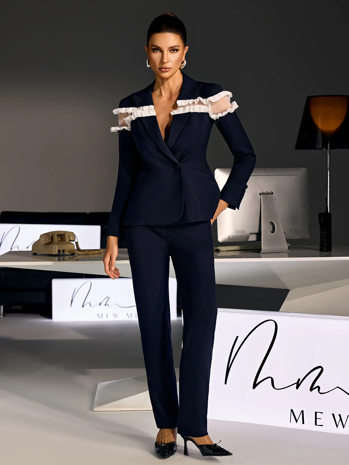 Lervion Mesh Blazer Pants Set