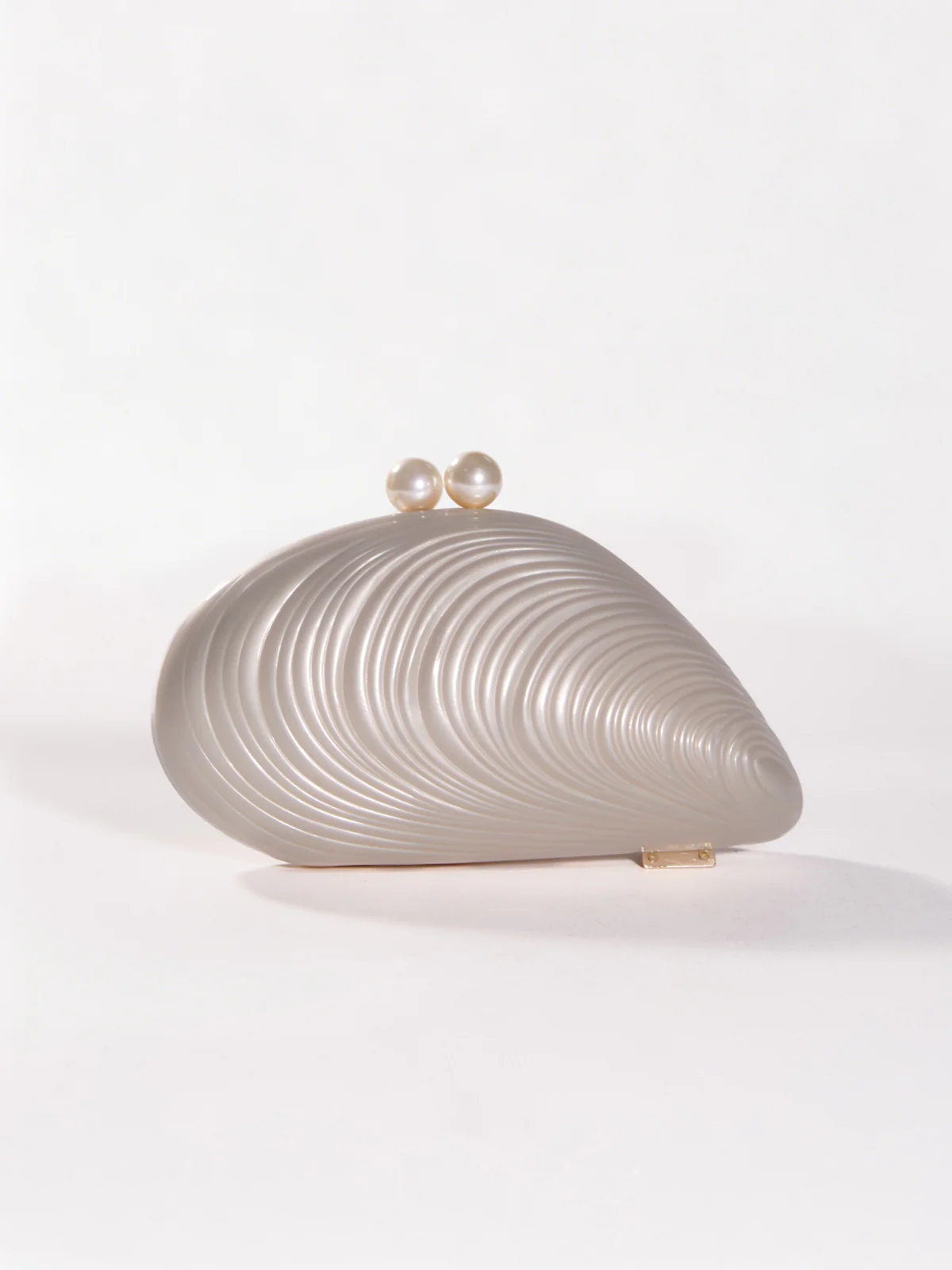 Mahin Seashell Convertible Clutch - Image 5