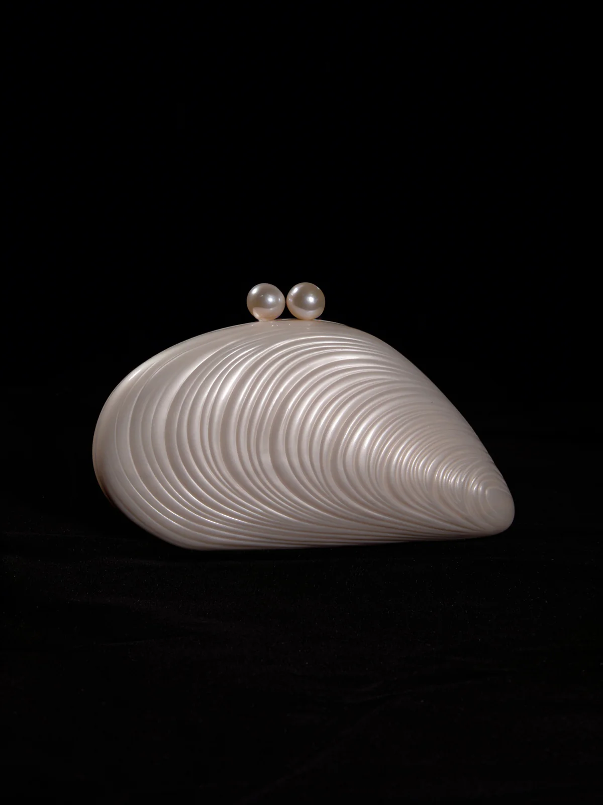 Mahin Seashell Convertible Clutch - Image 6