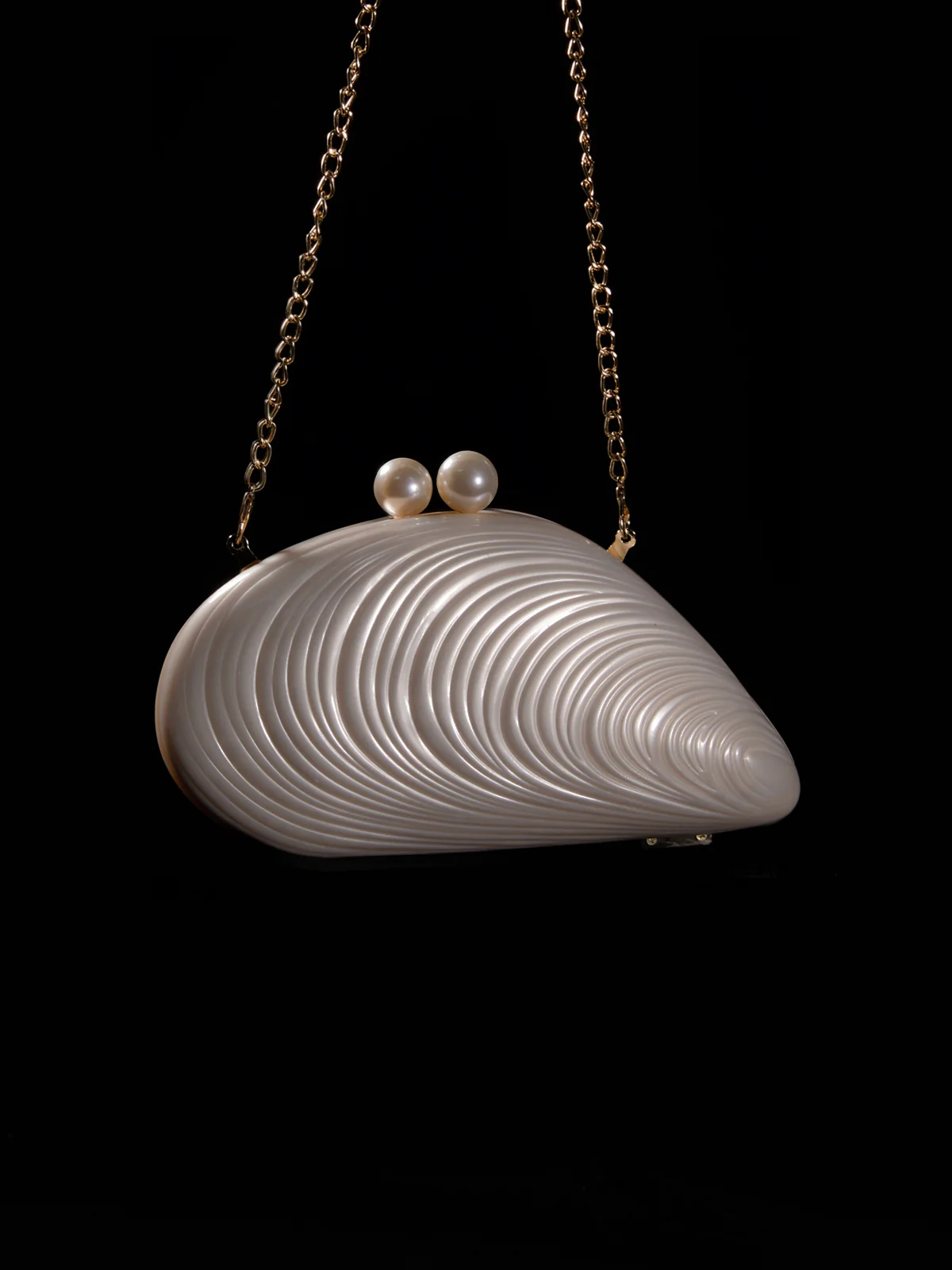 Mahin Seashell Convertible Clutch - Image 9
