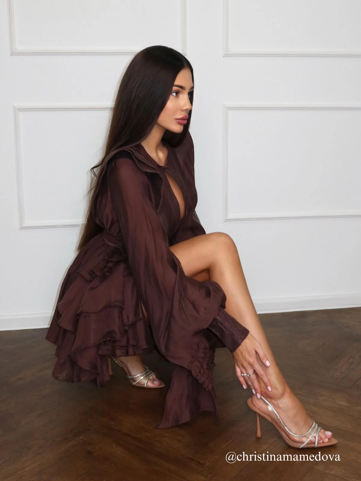 Neola Long Sleeve Ruffle Tiered Mini Dress - Image 3