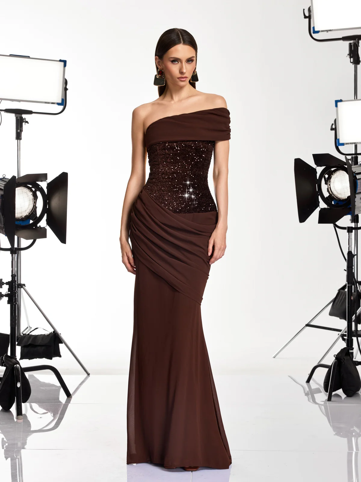 Neravo One Shoulder Sequin Ruched Maxi Dress