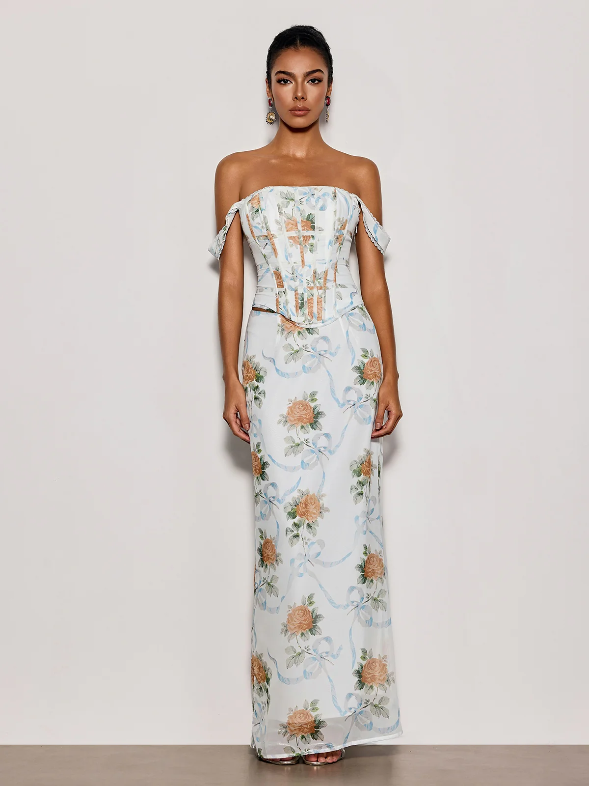 Pheron Off Shoulder Floral Maxi Dress - Image 4