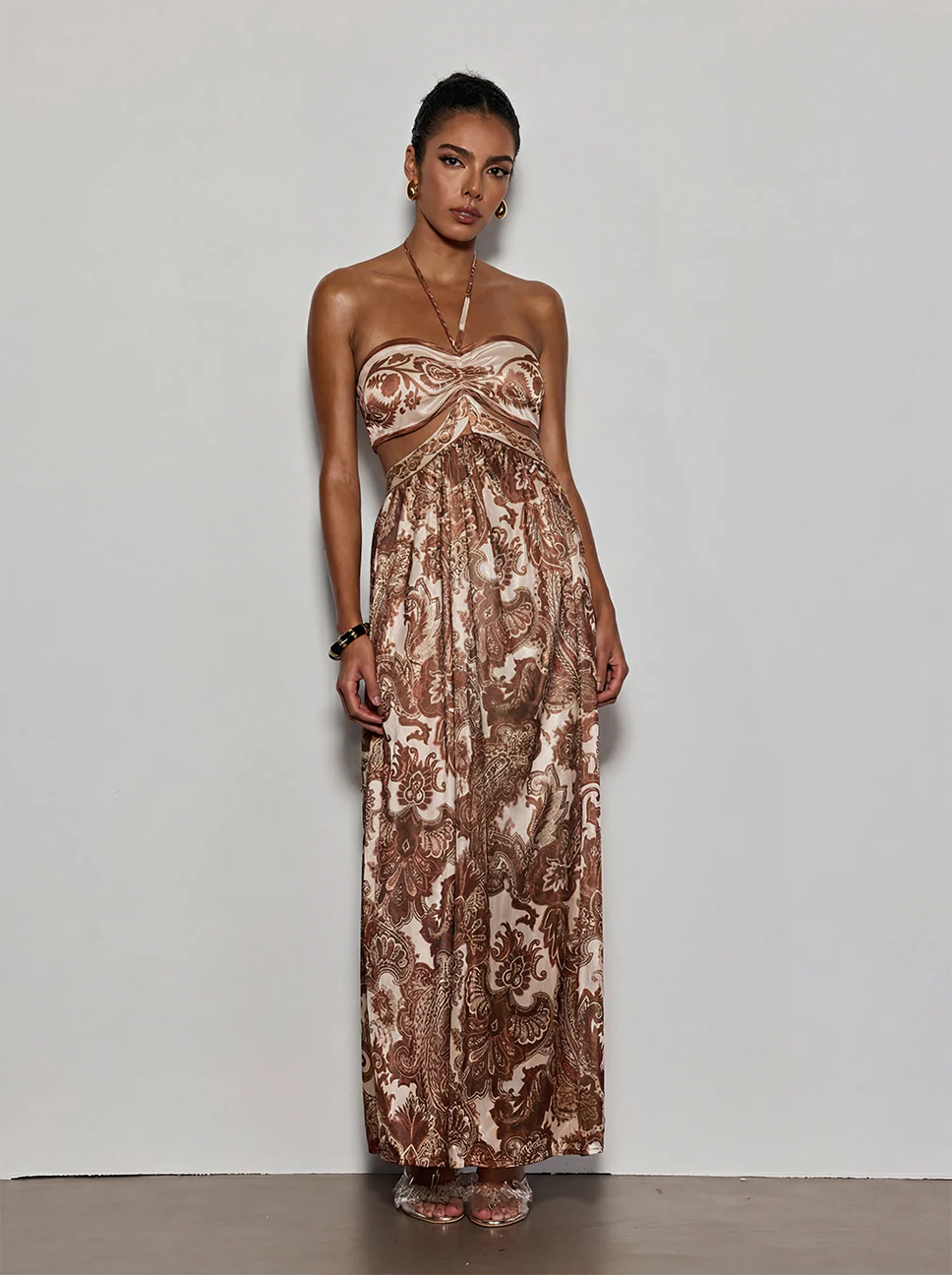 Selviq Halterneck Cutout Printed Maxi Dress - Image 2