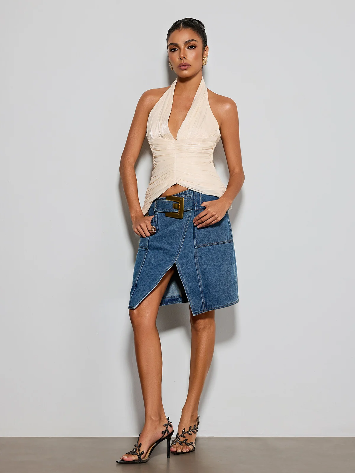 Syndravic Halterneck Ruched Top - Image 5