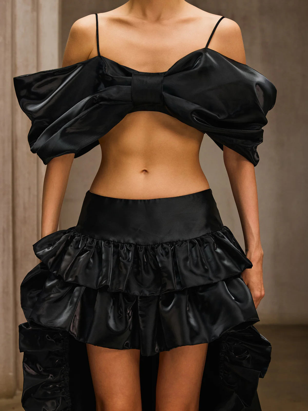 Ulythrex Bow Ruffle High Low Skirt Set - Image 7