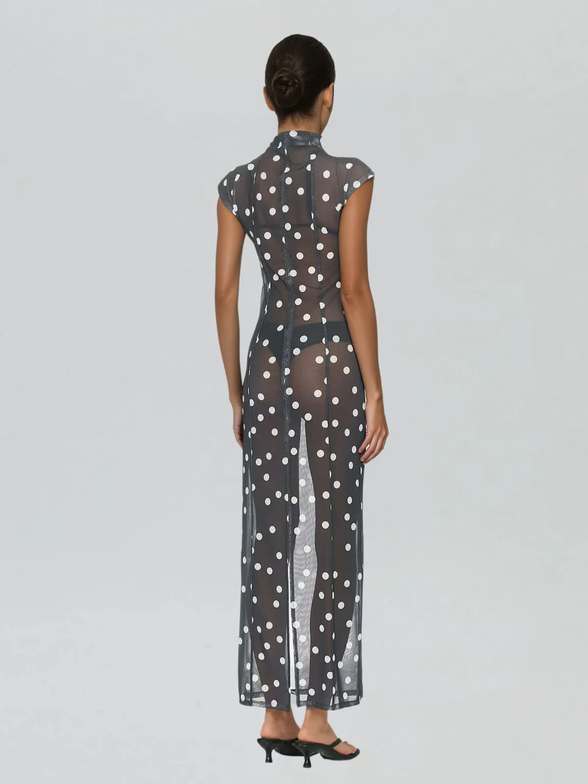 Uraelyth Sleeveless Dot Maxi Dress - Image 3