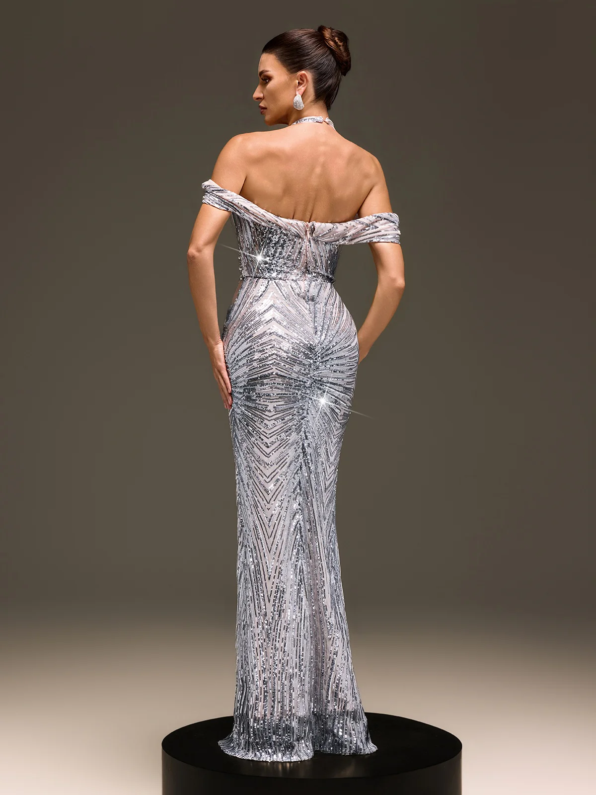 Veylith Halterneck Sequin Split Dress - Image 7
