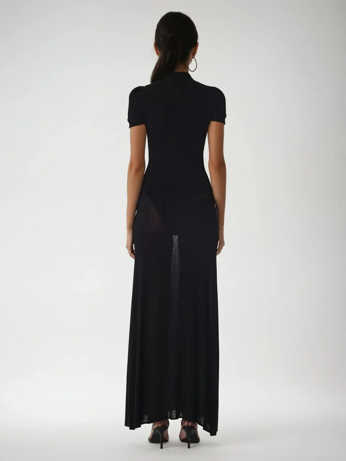 Xilara Short Sleeve Pearl Maxi Dress - Image 4