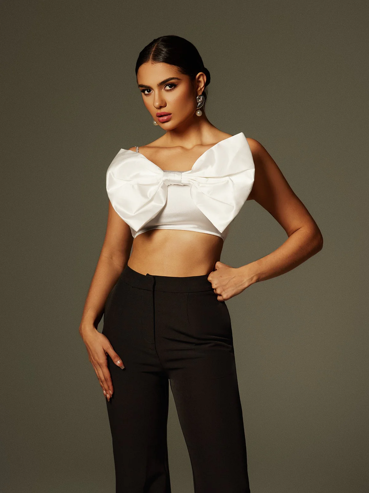 Zylara Strapless Bow Twisted Pants Set - Image 2